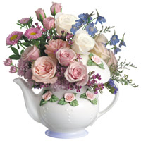 Roses of Love Teapot Bouquet